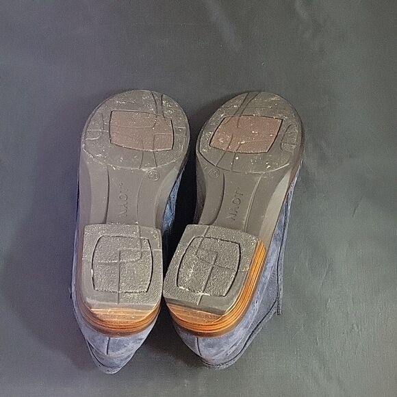 NAOT VELVET NUBUCK NEFASI WOMEN"S ANKLE ROUND TOE ZIP CLOSURE BOOTIES - Picture 12 of 16